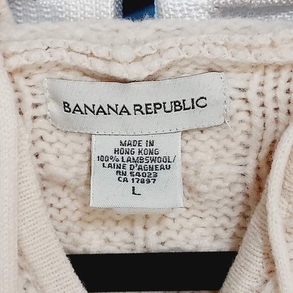 💟Banana Republic 100% Lamb's Wool Hooded Cable Knit Sweater Cream LARGE - Picture 6 of 8